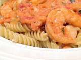 Fusilli aux crevettes à la sauce marinara rosée