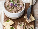 Terrine forestière vegan à la ciboulette