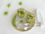 Gaspacho léger de cosses de petits pois à la menthe et fromage de chèvre