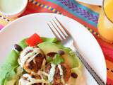 Salade tiède aux boulettes de poulet tex-mex