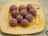 Energy balls cranberries acaï