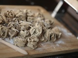 Tagliatelles fait maison aux cèpes et châtaignes