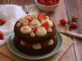 Gâteau à étages chocolat - crème vanillée - fraises { sans gluten, sans lait, sans œufs }