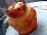 Brioche moelleuse aux raisins, briochettes