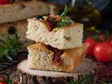 Focaccia aux olives et tomates confites