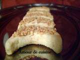 Qmirates, petites lunes aux cacahuetes  » قميرات » gateau algerien