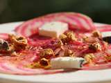 Carpaccio de betteraves chioggia, Sainte-Maure et noix,vinaigrette à la clémentine