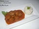 Boulettes de viande en sauce rouge