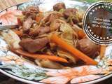 Chow mein au poulet dans un seul chaudron