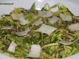 Salade de courgettes crues à la noix de muscade