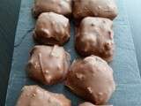 Petits rochers pralinés au chocolat au lait