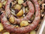 Saucisse de Toulouse, pommes de terre et champignons