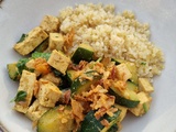 Tofu sauté aux courgettes et épices satay