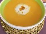 Velouté de carottes au curry et lait de coco