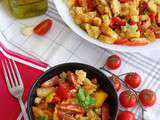 Salade façon panzanella aux poivrons grillés, tomates et basilic