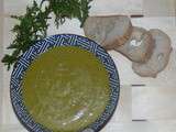 Soupe de fanes de carottes