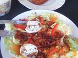 Salade aux lardons et fromage de chèvre