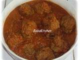 Tajine aux boulettes kefta et sauce tomate  confite 