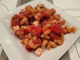 Tortiglionis avec sauce aux tomates, merguez et fromage feta