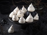 Meringues fantômes pour Halloween facile