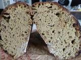 Pain au levain au chanvre et graines de lin