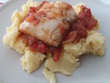 Polenta moelleuse au cabillaud et sauce tomate