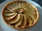 Tarte aux pommes, pâte sablée à la noisette