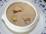 Velouté de champignons, toastes campagnards au foie gras mi cuit