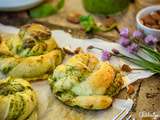 Petites Babka au pesto