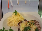 Coquilles st jacques aux herbes du jardin, au curcuma et aux tagliatelles italiennes fraiches