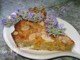 Gâteau aux prunes sauvages et aux amandes en deux versions