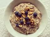 Porridge de chou-fleur aux raisins secs & aux noix