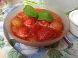 Soupe toute douce de rhubarbe et fraises