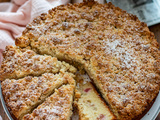 Gâteau streusel à la rhubarbe