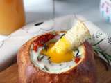 Oeuf cocotte à l'Ajvar dans une brioche