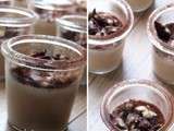 Panna cotta aux noisettes, éclats de chocolat noir