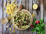 Penne aux champignons de Paris et Shiitakés, sauce pesto aux fanes de radis