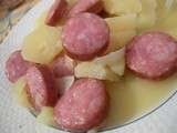 Saucisse de morteau sauce vin blanc