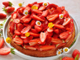 Tarte aux fraises, sablé breton et crème onctueuse à la vanille