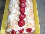 Gateau roule facon tiramisu aux fraises