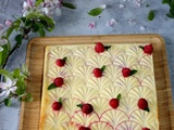 Gâteau de semoule au fromage blanc, pommes et framboises