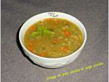 Soupe de pois cassés et orge perlée