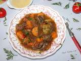 Tajine de joues de boeuf aux légumes et aux épices