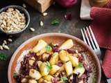 Gnocchi de pomme de terre, oignons rouges et sumac