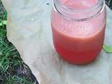 Limonade rose rhubarbe