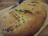 Foccacia aux poires, aux St Agur et aux lardons