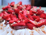 Pavlova Fraises / Rhubarbe (ou Mini Pavlovas)