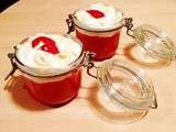 Soupe de fraises chantilly