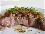 Onglet de veau aux oignons caramélisés, et épices du Trappeur