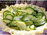 Tarte aux courgettes, fromage de chèvre frais et menthe